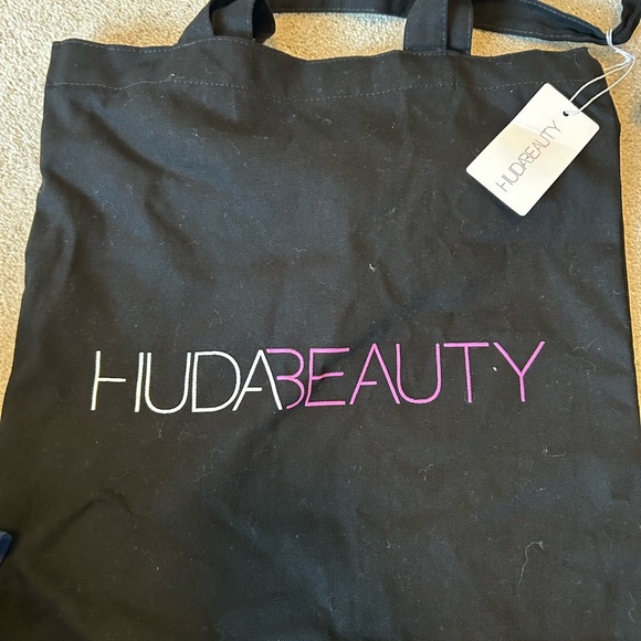 Huda Beauty Black Tote Bag - Picture 2 of 2